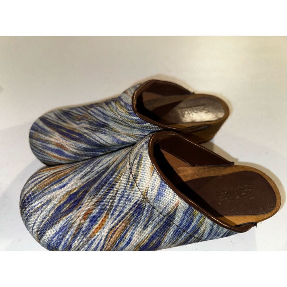 Sanita Women’s Blue Watercolor Fabric Style Clogs Size EU 39 US Women's 7.5-8 - Picture 2 of 7